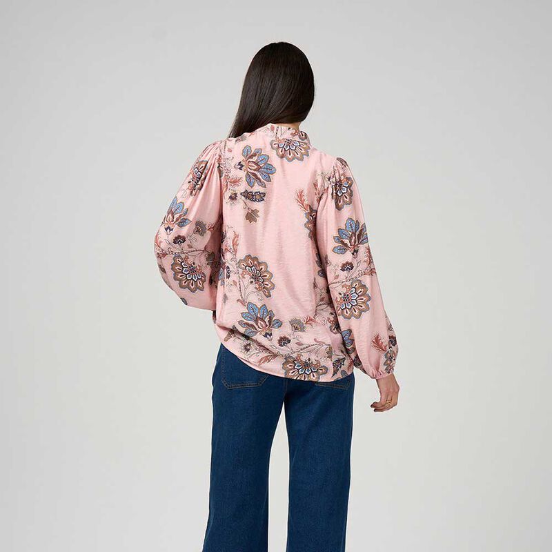 Loobie&rsquo;s Story Versailles Blouse image number 1